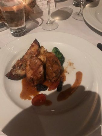 La Maree Beach Restaurant & Bar